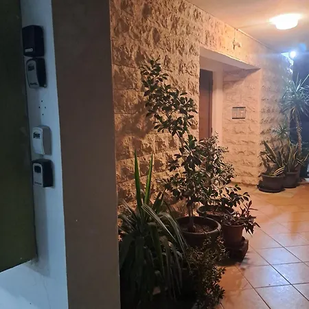 St. Lazaros Seaside Apartmán