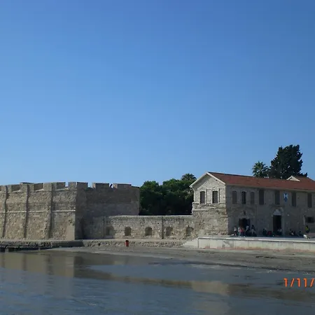 St. Lazaros Seaside 아파트 라르나카