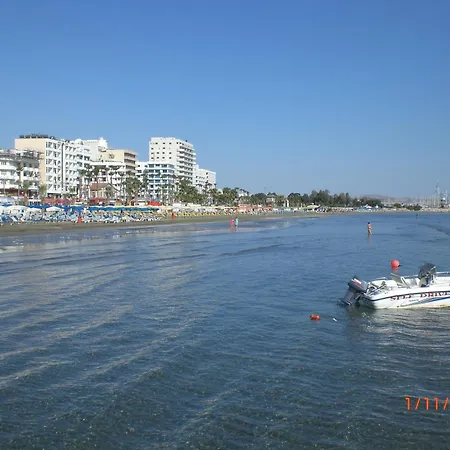 St. Lazaros Seaside 아파트 라르나카